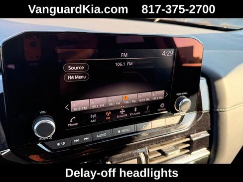 Used 2024 Nissan Pathfinder SV image 19