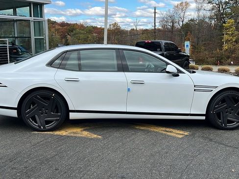 New 2026 Genesis G90 3.5T Prestige image 6