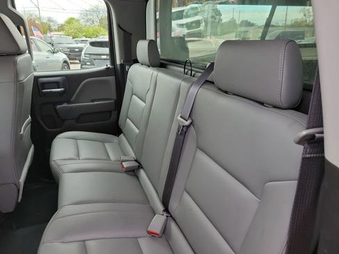 Used 2017 Chevrolet Silverado 1500 W/T RWD image 17
