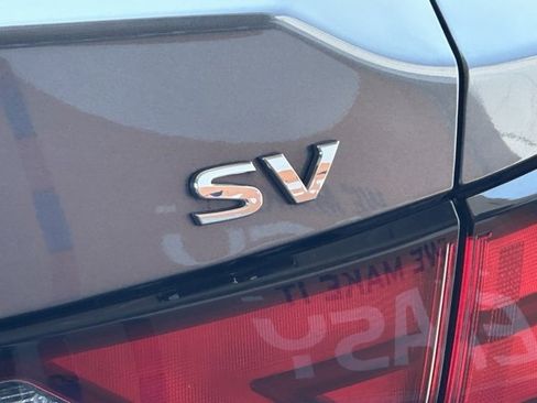 Used 2022 Nissan Sentra SV w/ SV Premium Package image 8