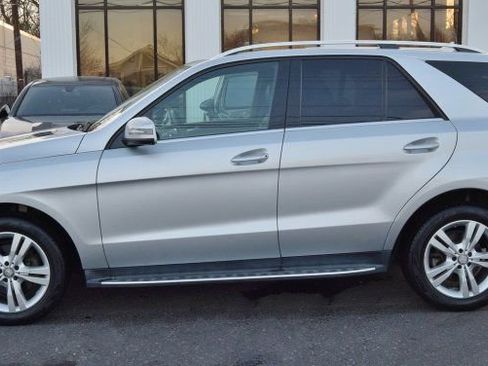 Used 2015 Mercedes-Benz ML 350 4MATIC image 4