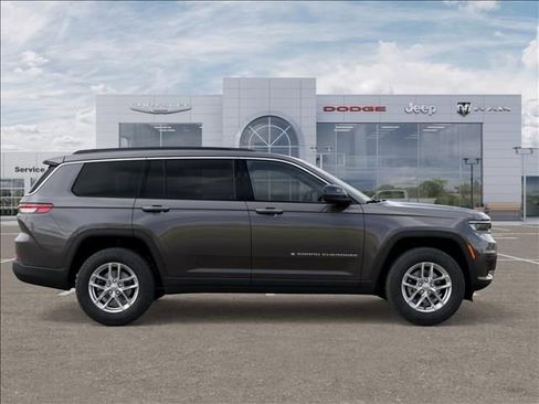 New 2025 Jeep Grand Cherokee L Laredo w/ Luxury Tech Group I image 21