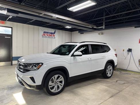 Used 2022 Volkswagen Atlas SE FWD image 1