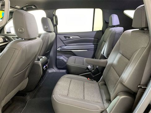 Certified 2024 Chevrolet Traverse LT w/ LPO, Floor Liner Package image 28