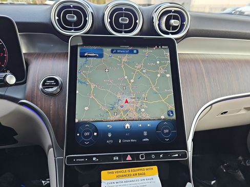 New 2026 Mercedes-Benz GLC 300 image 23