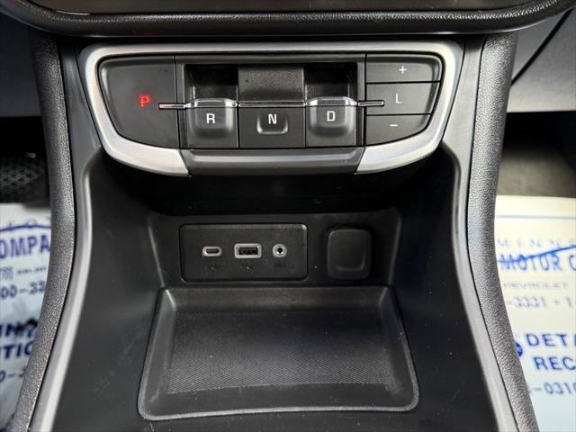 Used 2023 GMC Terrain SLE w/ Driver Convenience Package AWD/4WD image 23