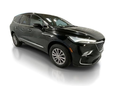 Used 2024 Buick Enclave Premium FWD image 2