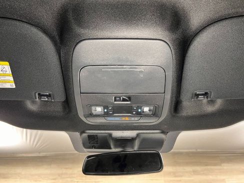 Used 2025 Ford F150 XLT w/ Equipment Group 302A MID image 18