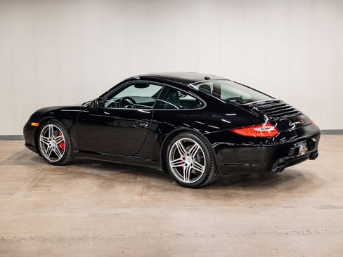 Used 2011 Porsche 911 Carrera S image 30