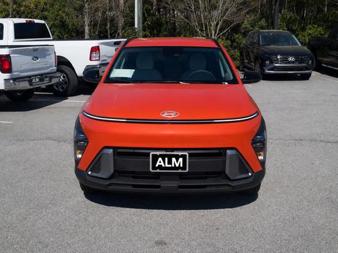 New 2027 Hyundai Kona SEL Sport FWD image 2