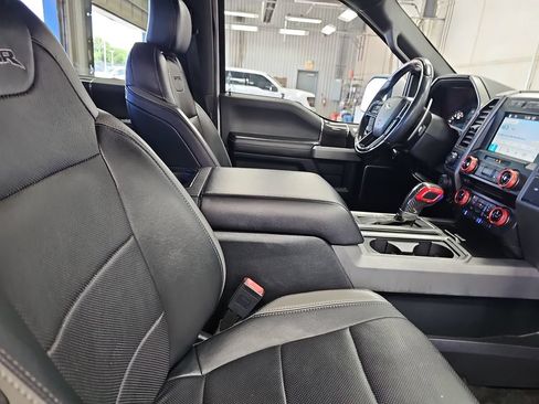 Used 2018 Ford F150 Raptor w/ Equipment Group 802A Luxury AWD/4WD image 10