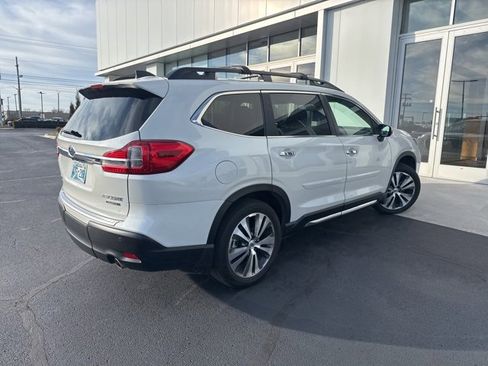 Used 2022 Subaru Ascent Touring w/ Popular Package #2A image 9