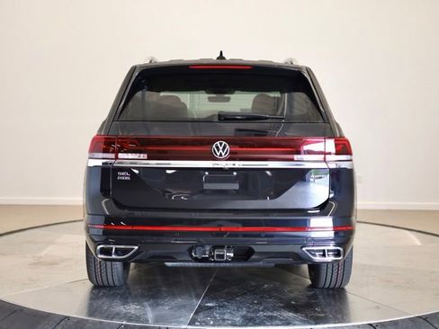 New 2026 Volkswagen Atlas SEL Premium R-Line AWD/4WD image 4