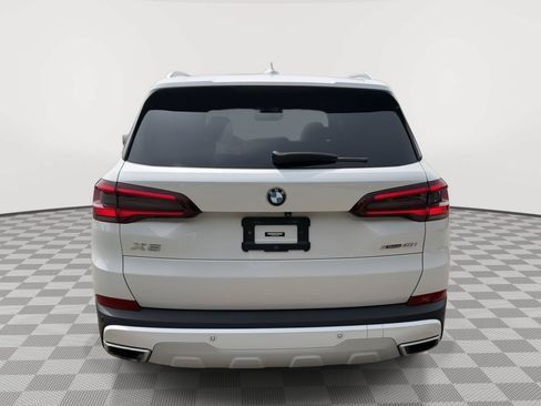 Used 2022 BMW X5 xDrive40i w/ Parking Assistance Package AWD/4WD image 6