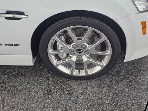 Used 2009 Pontiac G8 GXP image 9