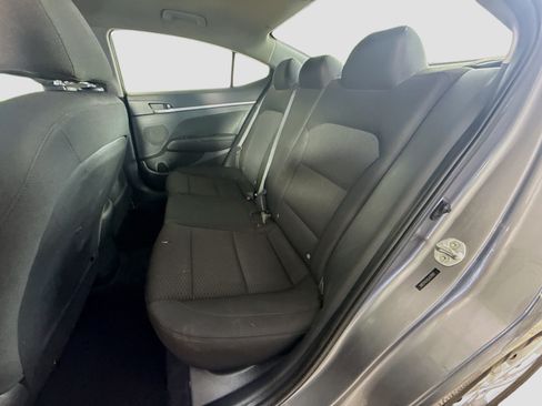 Used 2020 Hyundai Elantra SE w/ Cargo Package (C1) FWD image 24