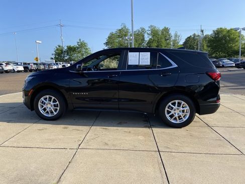 Used 2024 Chevrolet Equinox LT image 7