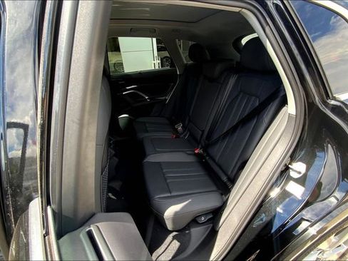 New 2025 Audi Q5 Premium Plus image 9