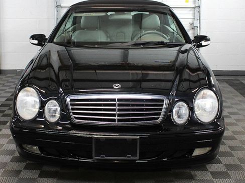 Used 2001 Mercedes-Benz CLK 320 Cabriolet image 5