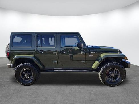 Used 2016 Jeep Wrangler Unlimited Sahara image 3