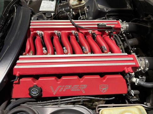 Used 1998 Dodge Viper GTS RWD image 21