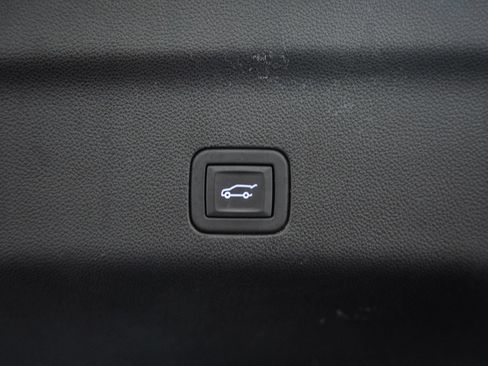 Used 2024 GMC Yukon Denali w/ Max Trailering Package AWD/4WD image 14