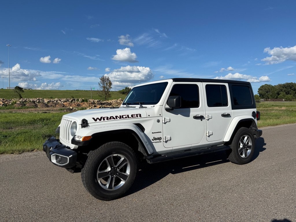 Used 2021 Jeep Wrangler Unlimited Sahara AWD/4WD image 1