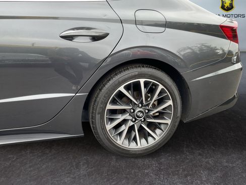Used 2020 Hyundai Sonata Limited FWD image 9