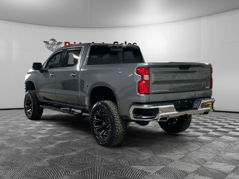 Used 2020 Chevrolet Silverado 1500 LTZ w/ LTZ Premium Package image 5