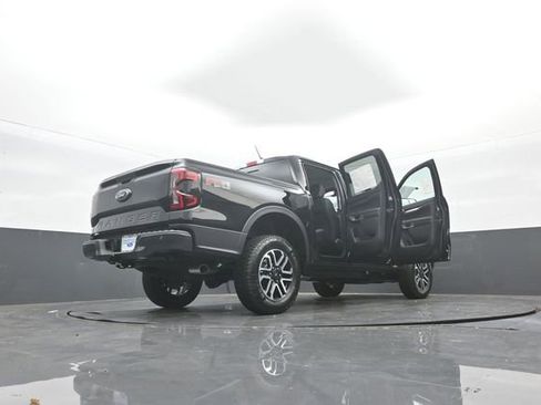 New 2025 Ford Ranger Lariat w/ FX4 Off-Road Package image 41