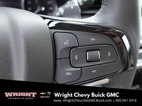 Used 2023 Buick Enclave Essence w/ Experience Buick Package image 15