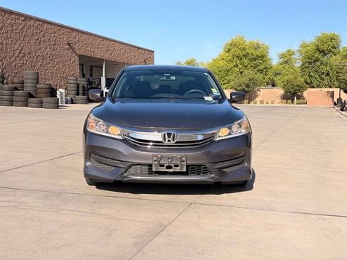 Used 2017 Honda Accord LX image 3