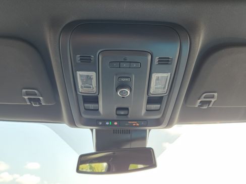 Used 2023 Chevrolet Tahoe RST AWD/4WD image 21
