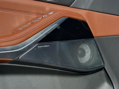 New 2026 BMW ALPINA XB7 AWD/4WD image 27