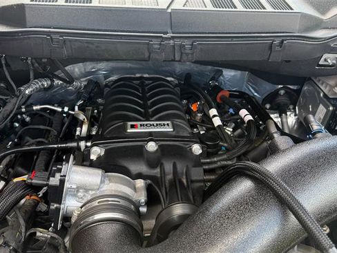 Used 2025 Ford F150 XL RWD image 12