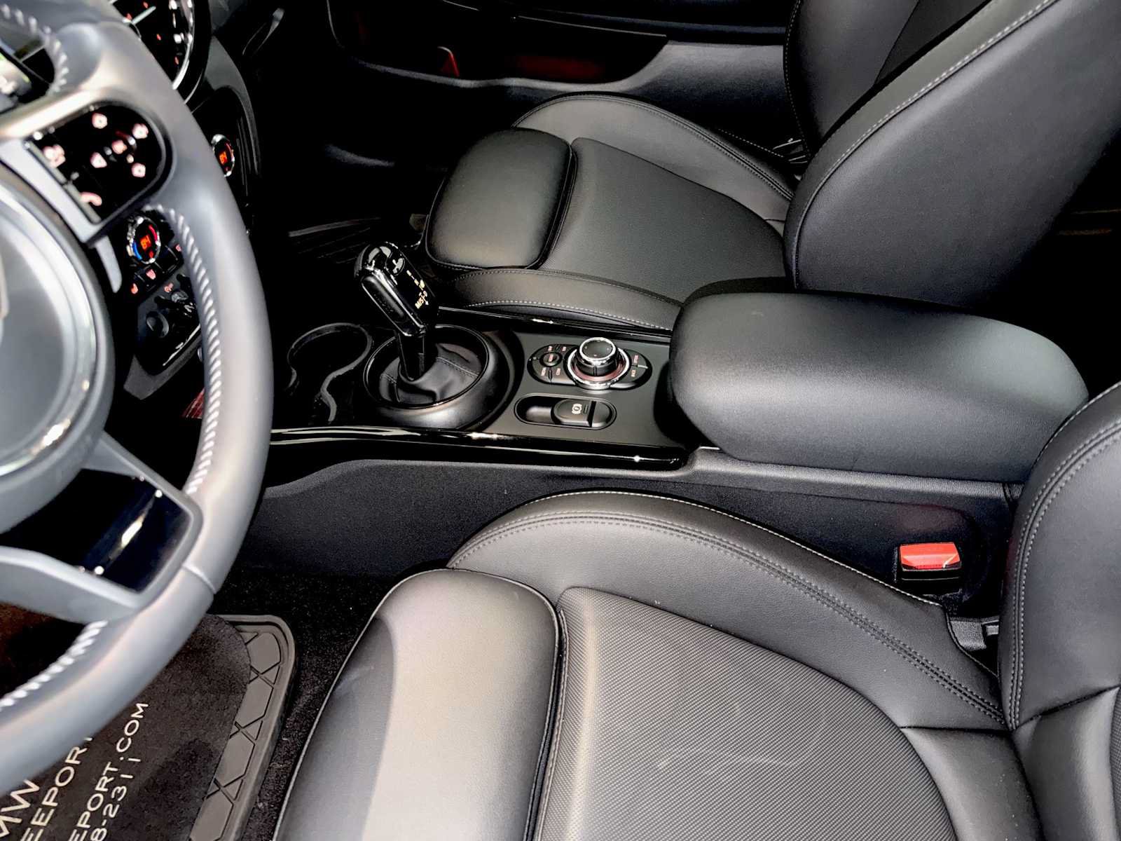 Used 2024 MINI Cooper Clubman S AWD/4WD image 19