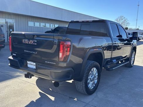 Used 2020 GMC Sierra 3500 Denali w/ Denali Ultimate Package image 3