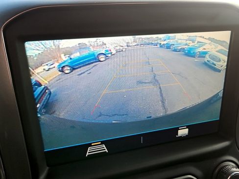 Used 2021 Chevrolet Silverado 1500 RST image 16