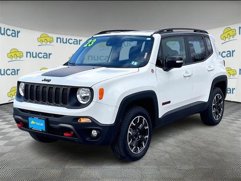 Used 2023 Jeep Renegade Trailhawk image 3