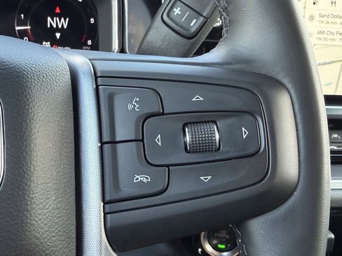 Certified 2025 GMC Sierra 1500 SLT AWD/4WD image 29
