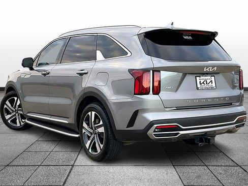 Certified 2022 Kia Sorento SX Prestige w/ Panoramic Sunroof Package image 12