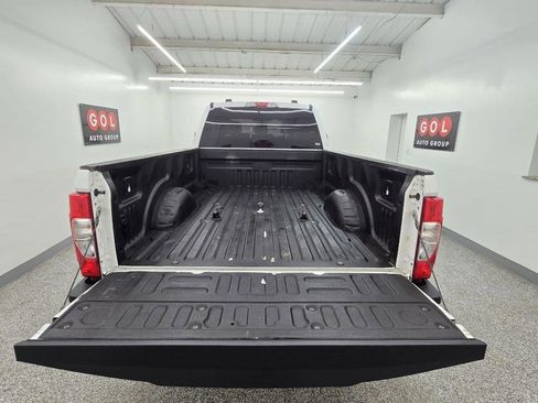 Used 2022 Ford F250 XL w/ Power Equipment Group AWD/4WD image 7