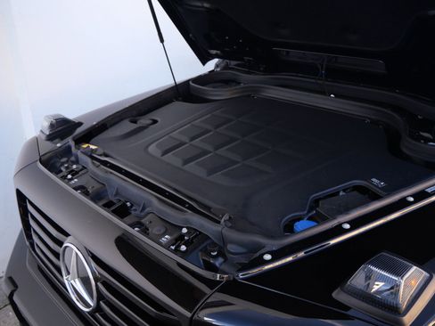 Used 2025 Mercedes-Benz G 580 w/ EQ Technology image 22