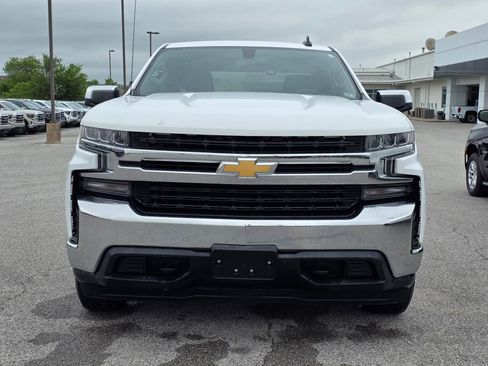 Used 2020 Chevrolet Silverado 1500 LT w/ Trailering Package image 2