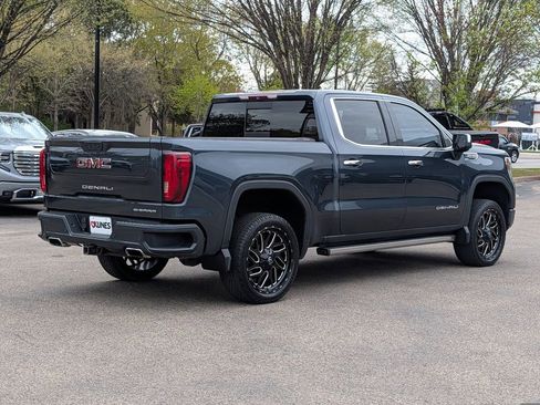 Used 2019 GMC Sierra 1500 Denali w/ Denali Ultimate Package AWD/4WD image 13