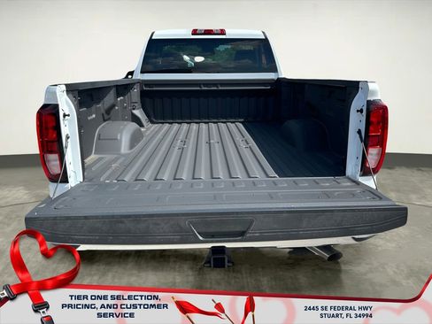 New 2025 GMC Sierra 2500 Pro image 11