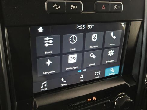 Used 2017 Ford F150 XLT w/ Equipment Group 302A Luxury AWD/4WD image 24