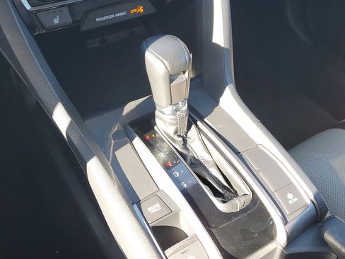 Used 2019 Honda Civic Sport Touring image 33