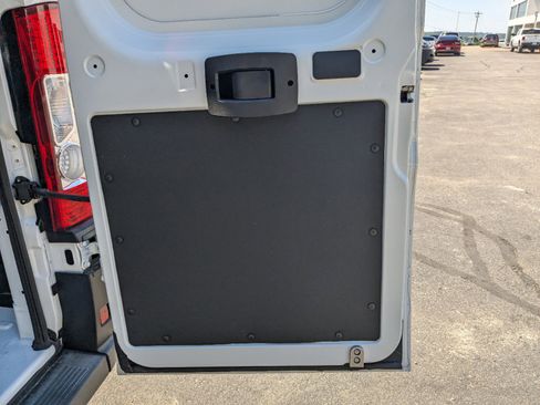 New 2024 RAM ProMaster 2500 w/ Convenience Group image 25
