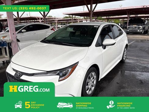 Used 2020 Toyota Corolla LE FWD image 1